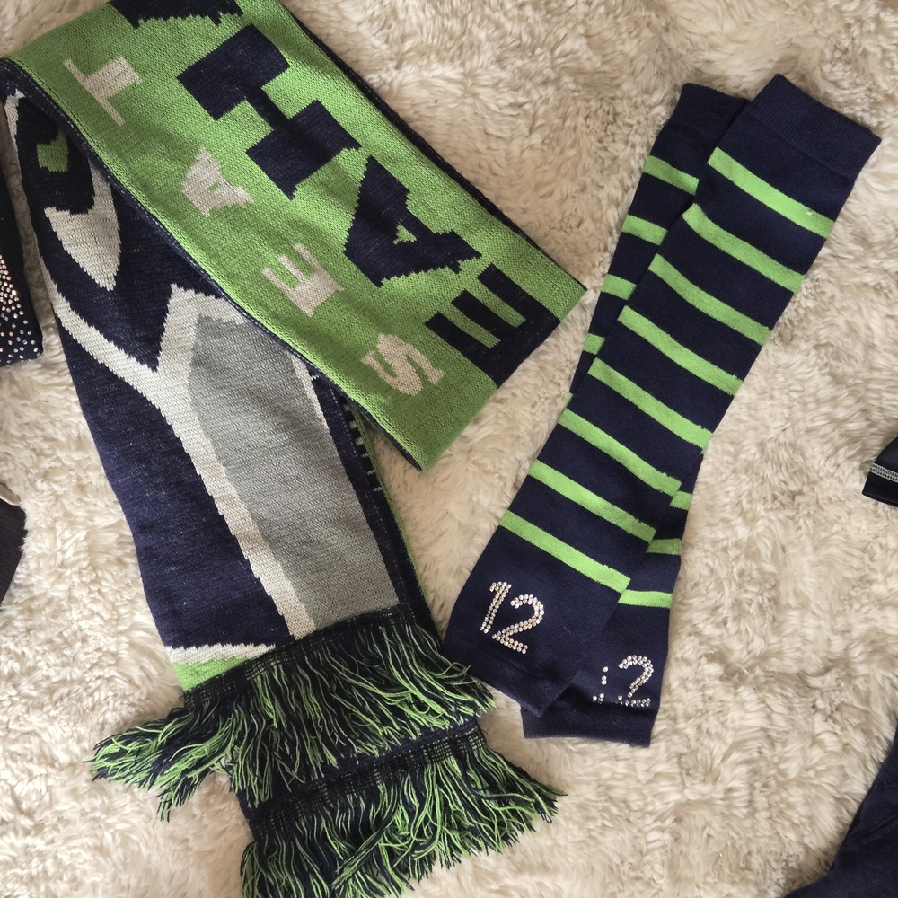 NFL Green and Blue Scarf and Socks Set